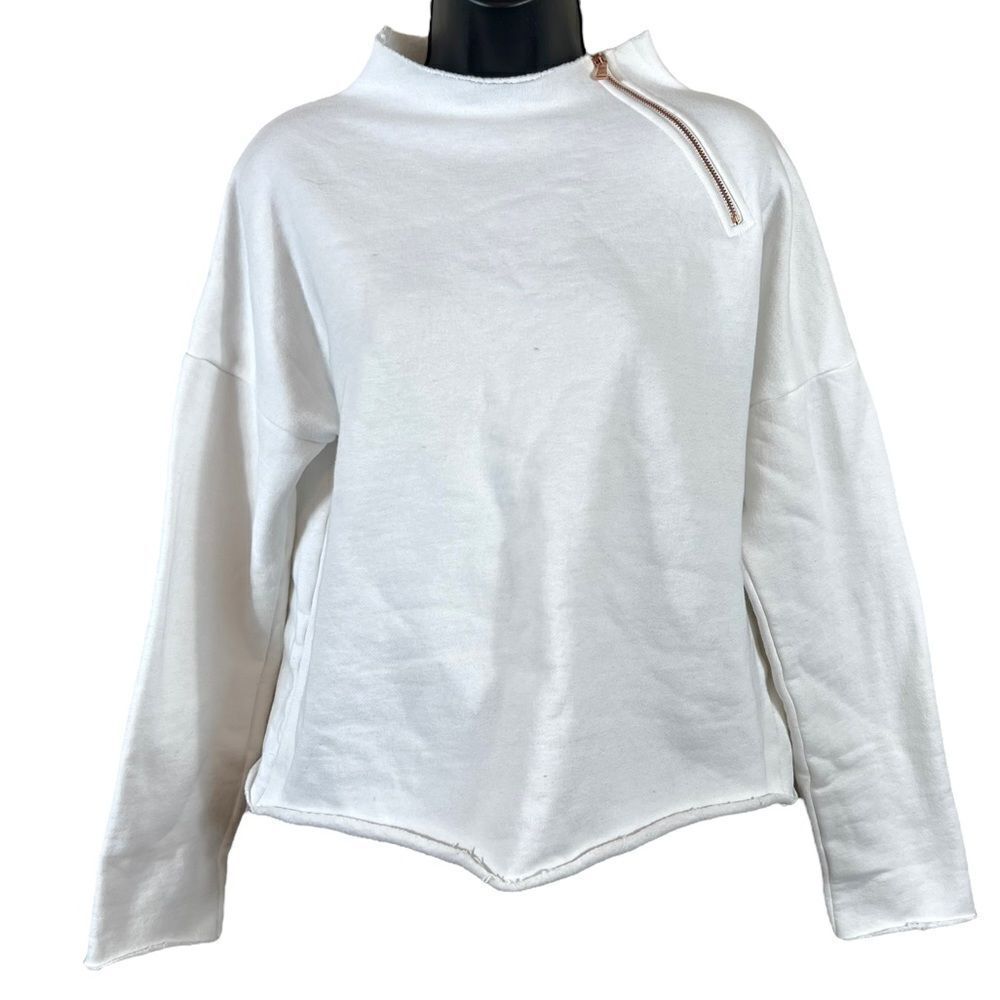 Lime & Vine White Rose Gold Zipper Cropped Sweatshirt